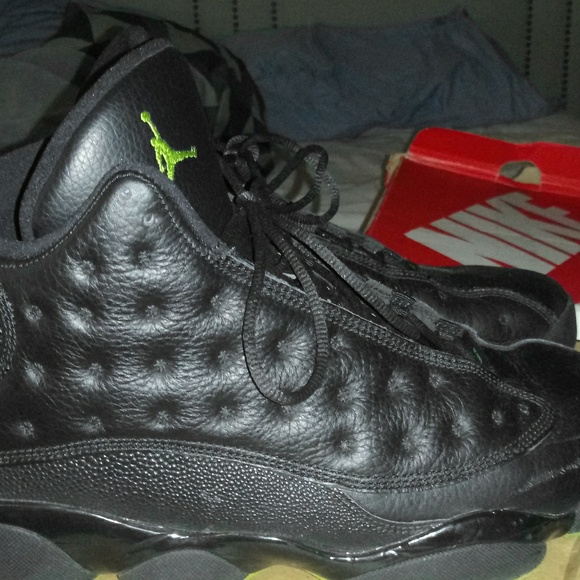 Jordans - Picture 4 of 5